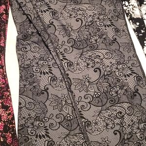 Lane Bryant Livi Active leggings. Lace print size 18/20 like new.